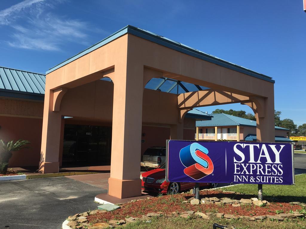 Econo Lodge Brunswick I-95 ภายนอก รูปภาพ