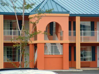 Econo Lodge Brunswick I-95 ภายนอก รูปภาพ